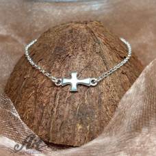 Сребърна гривна "Кръст"  B-525